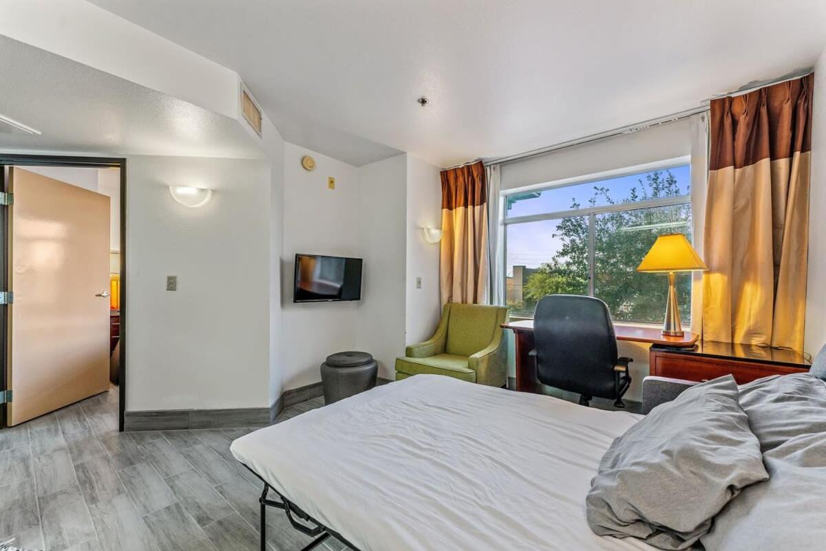 Chandler Promo 1Bd 1Ba Exterior photo